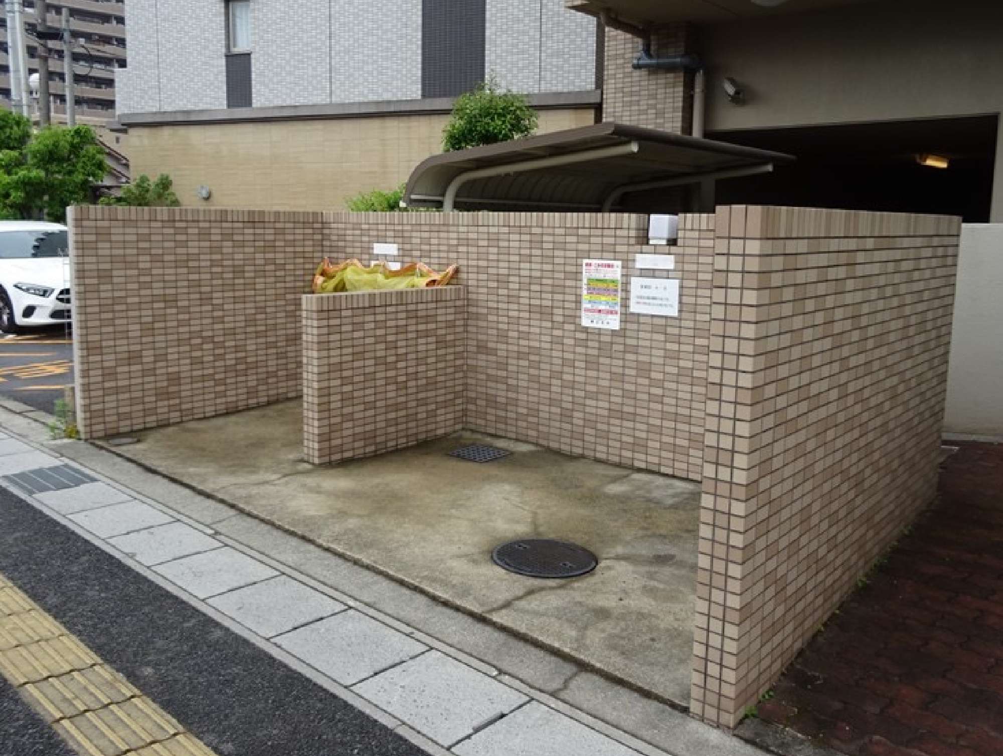 ロイヤルシャトー勝川Ⅱ大規模修繕工事の着工前